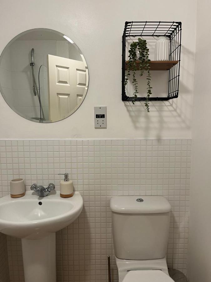 Homely 2 Story Cathedral City Apartment Durham Ngoại thất bức ảnh