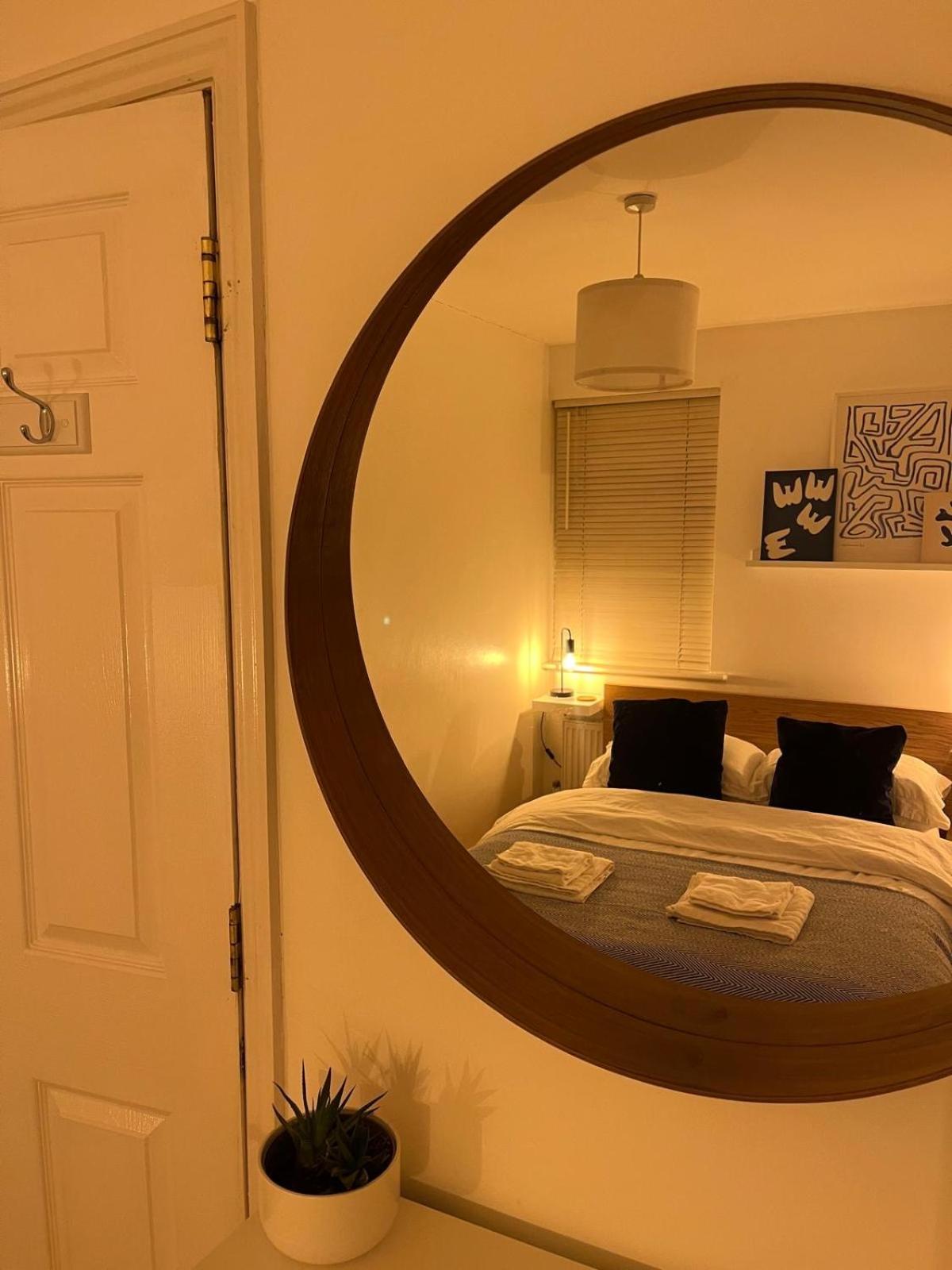 Homely 2 Story Cathedral City Apartment Durham Ngoại thất bức ảnh