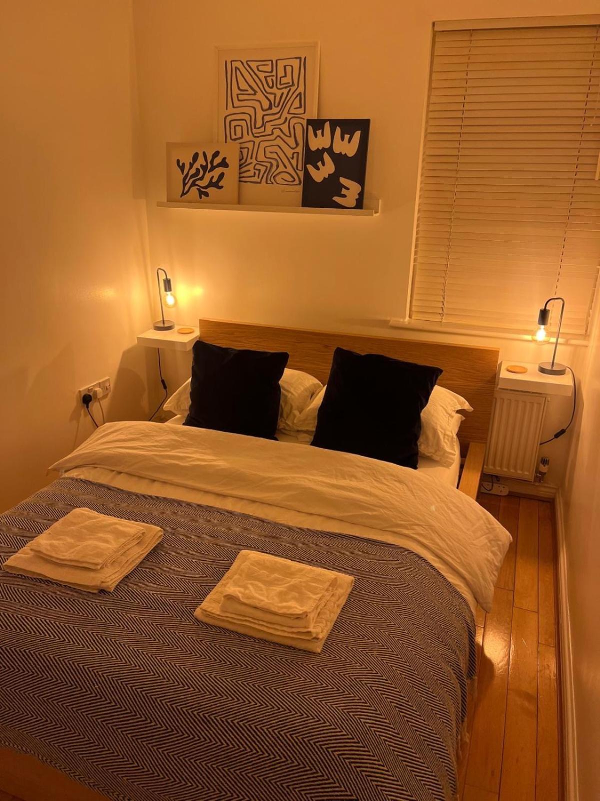 Homely 2 Story Cathedral City Apartment Durham Ngoại thất bức ảnh