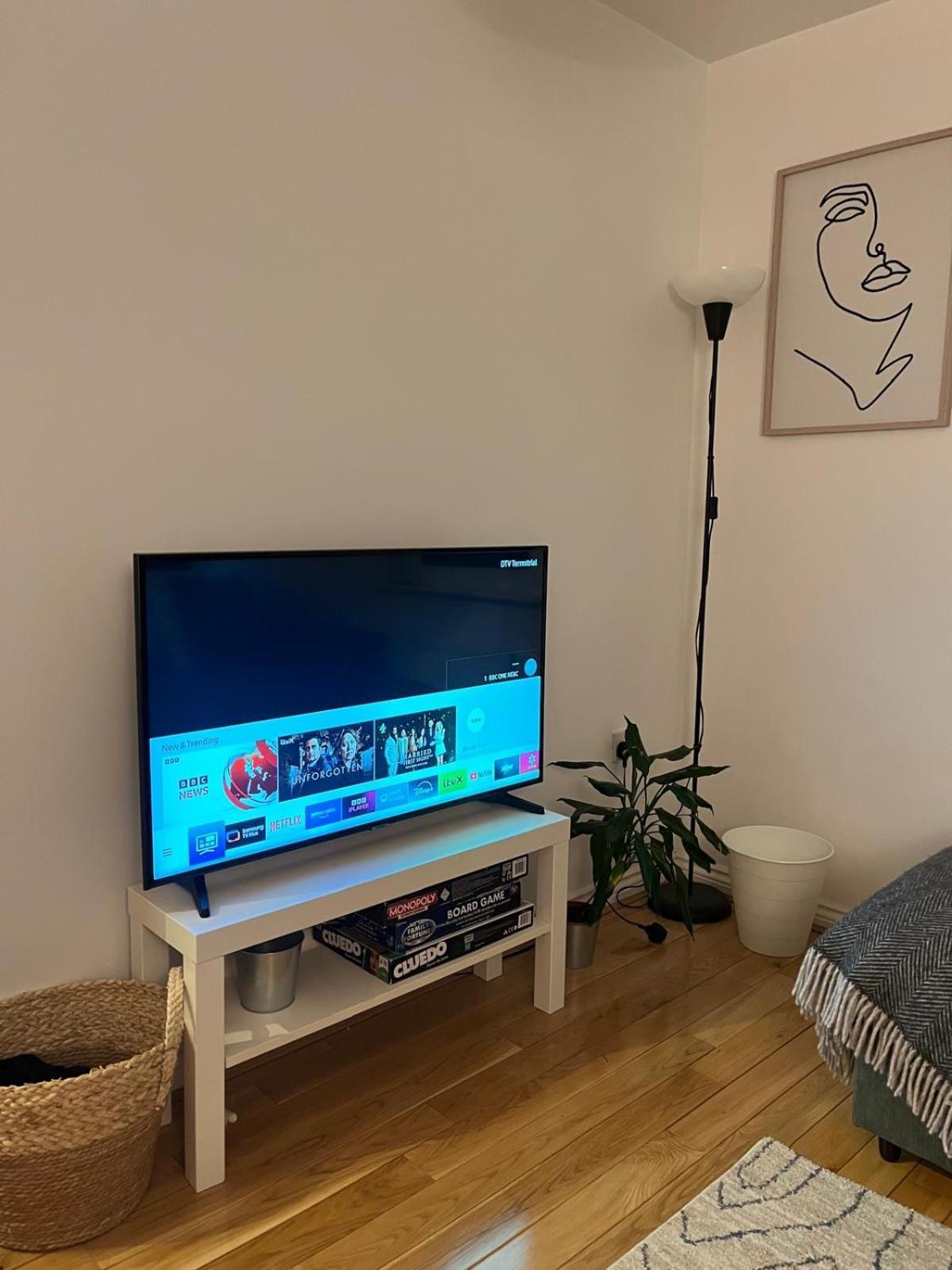 Homely 2 Story Cathedral City Apartment Durham Ngoại thất bức ảnh