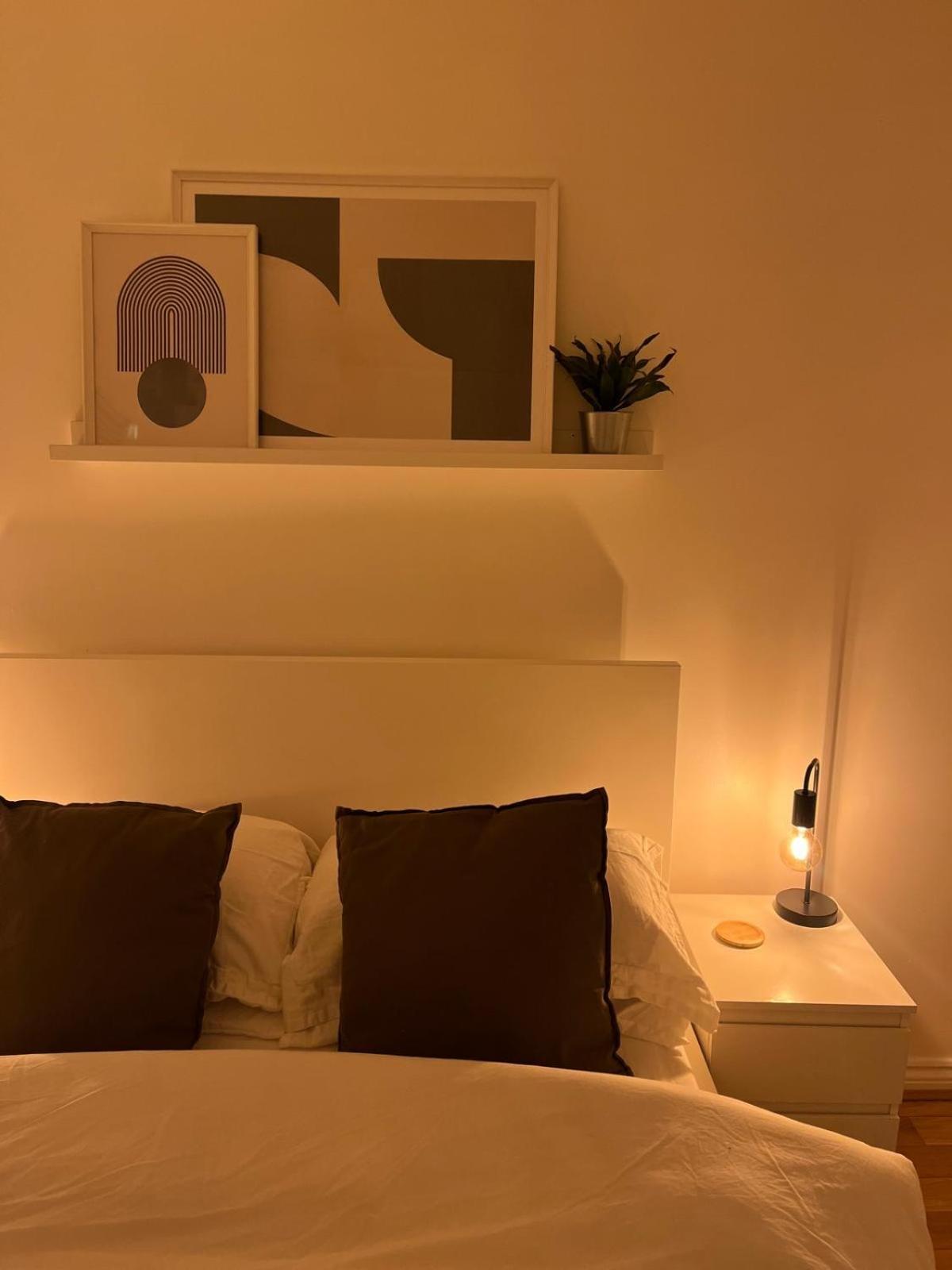 Homely 2 Story Cathedral City Apartment Durham Ngoại thất bức ảnh